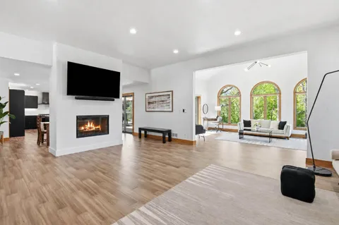 $1,449,000 | W307N2873 Fieldwood Drive, Delafield, WI 53072