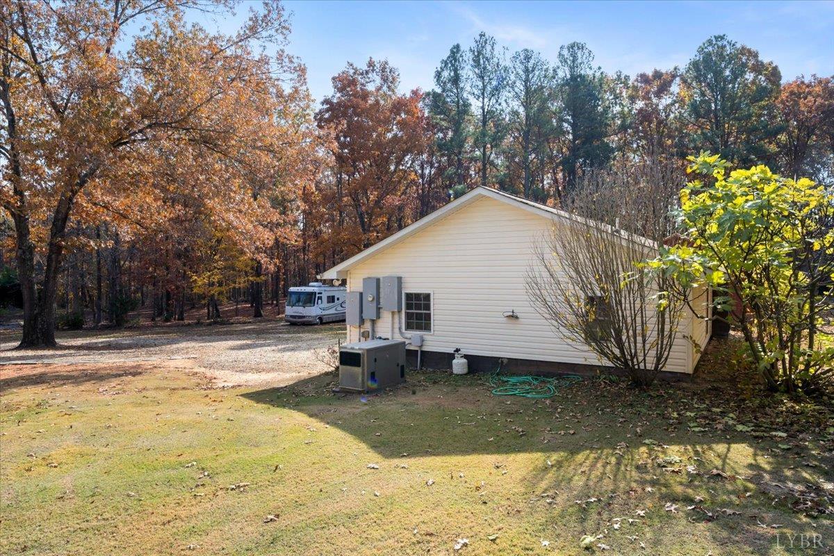 391 Pond Road Buckingham, VA 23921 - Photo 44 of 75 a view of a house with snow on the background