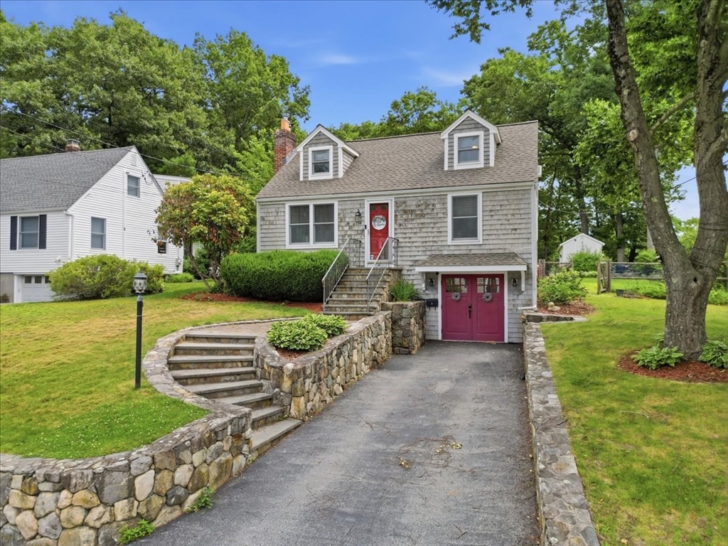 104 Higgins Road Framingham, MA 01701 - Photo 2 of 35