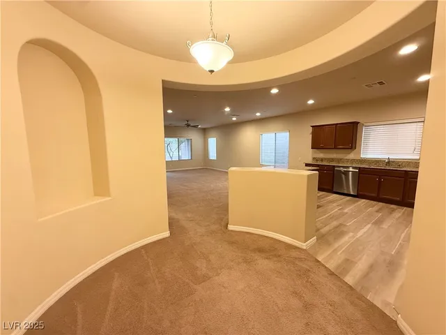 $2,100 | 2600 Bechamel Place, Henderson, NV 89044