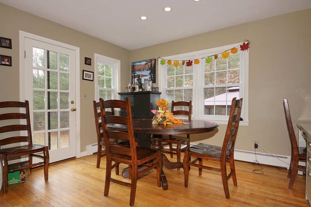 156 River Road Carlisle, MA 01741 - Photo 6 of 19 Gallery Image 6