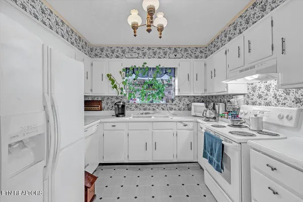 $344,900 | 6153 Silver Fox Trail, Morristown, TN 37814