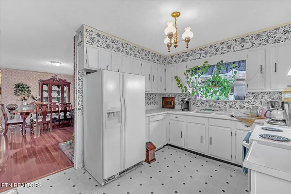 $344,900 | 6153 Silver Fox Trail, Morristown, TN 37814