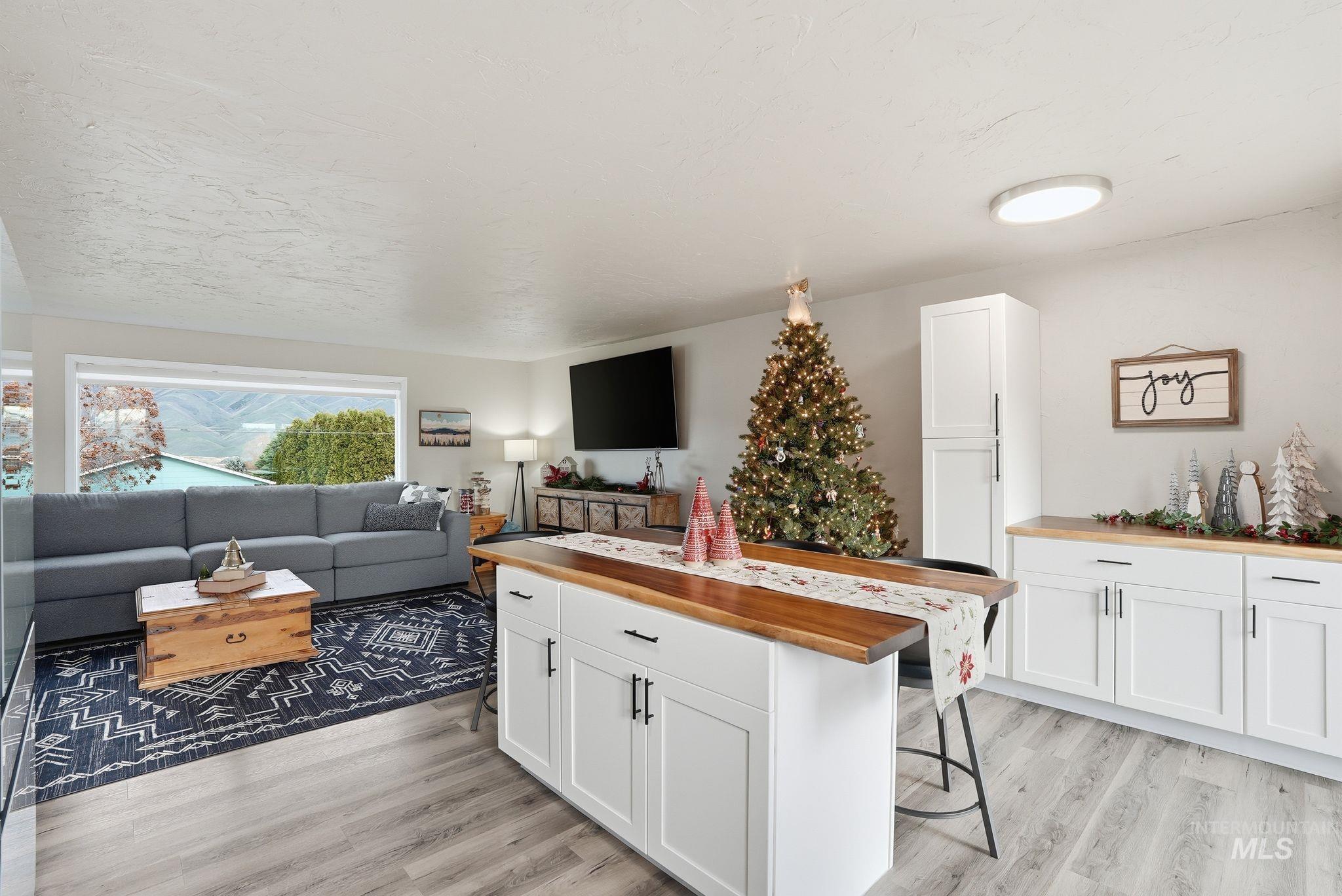 2435 Easy Street Clarkston, WA 99403 - Photo 11 of 49 Living room with light wood-style flooring