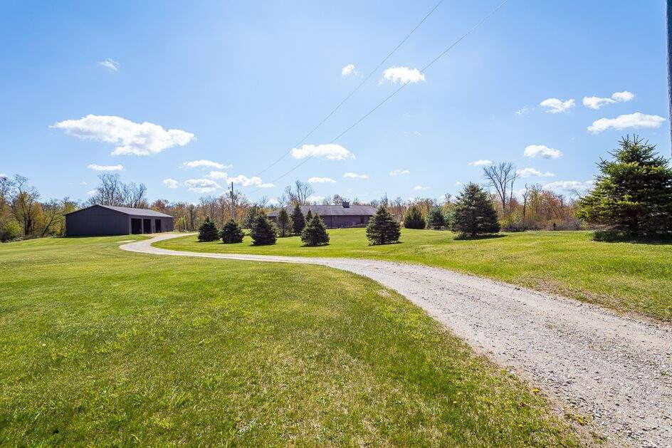 8771 Cockroft Road Eaton Rapids, MI 48827 - Photo 3 of 29 Photo 3