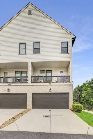 $650,000 | 6643 Beacon Drive, Atlanta, GA 30328