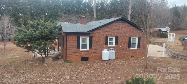 $179,999 | 4016 Highway 64, Rutherfordton, NC 28139