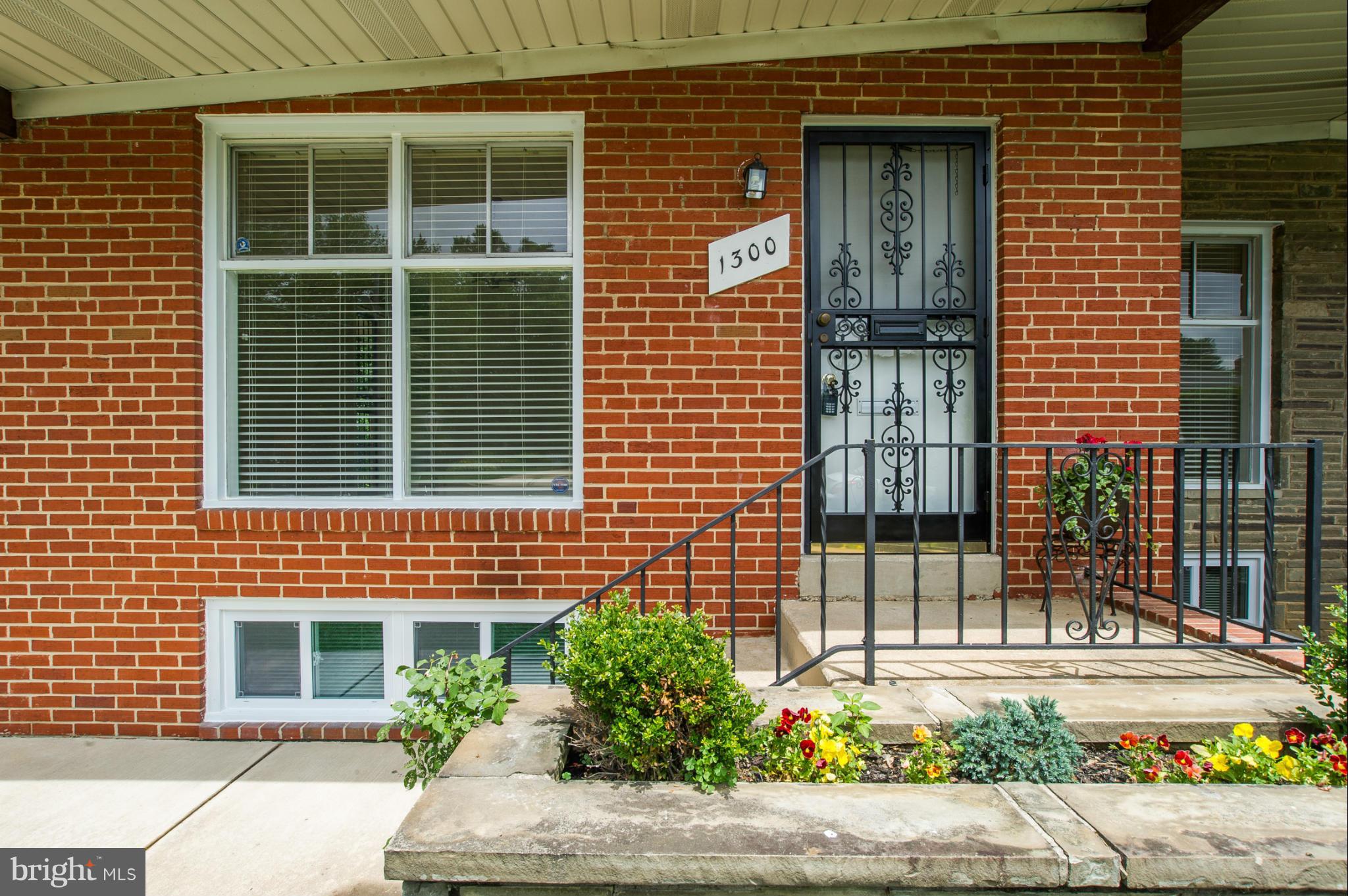 1300 Ablett Road Baltimore, MD 21239 - Photo 2 of 30 Exterior (Front)