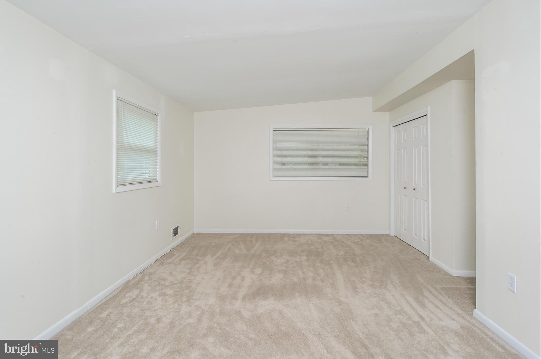 1300 Ablett Road Baltimore, MD 21239 - Photo 18 of 30 Bedroom (Master)