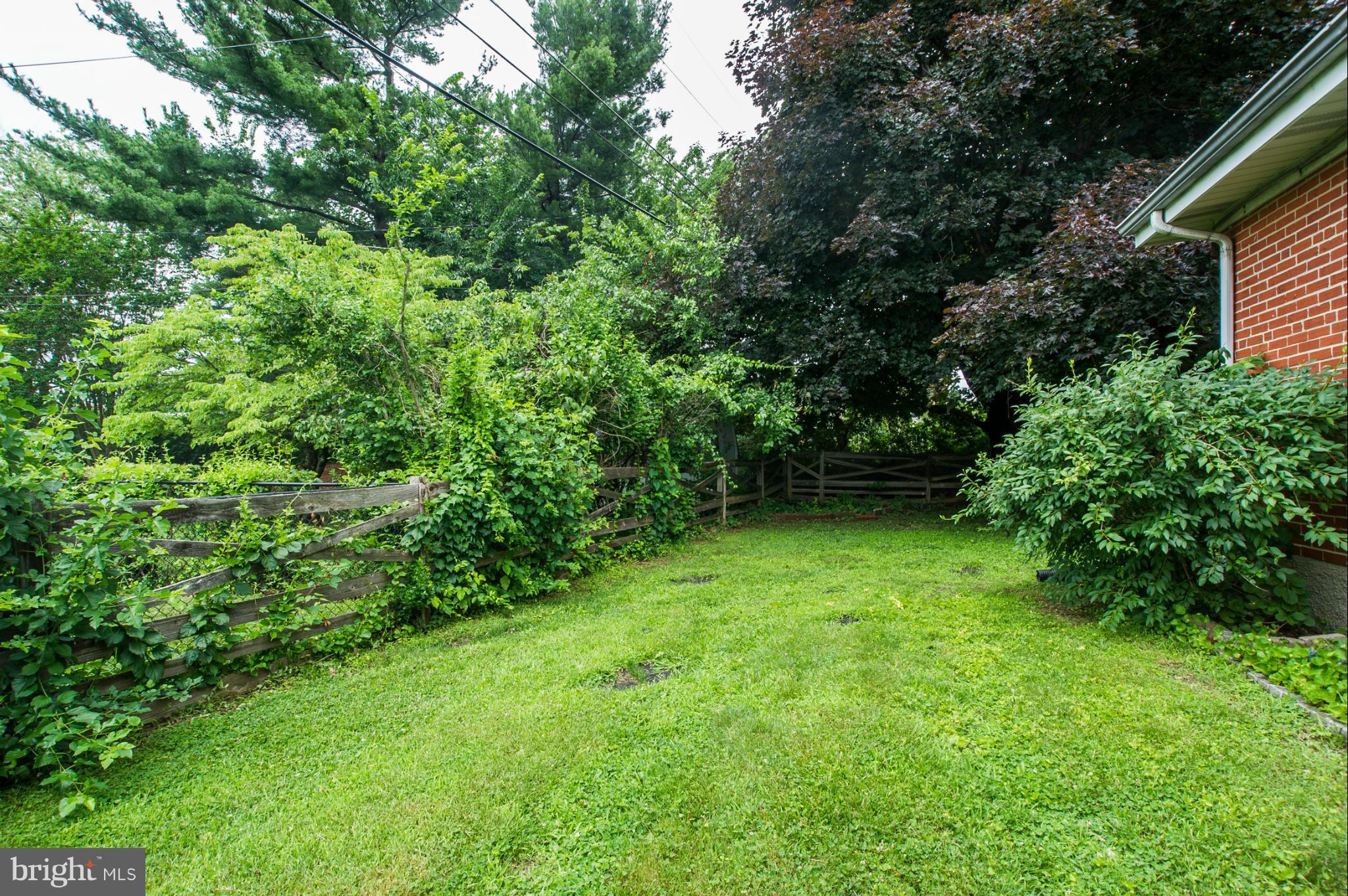 1300 Ablett Road Baltimore, MD 21239 - Photo 29 of 30 Exterior (Rear)