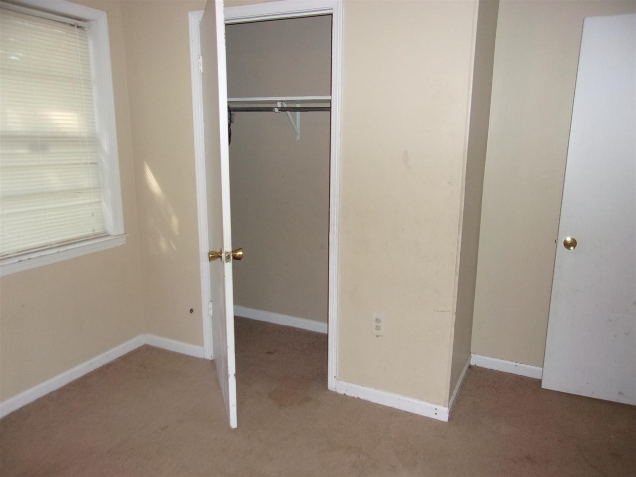 4440 Yale Road Memphis, TN 38128 - Photo 20 of 24 a view of an empty room