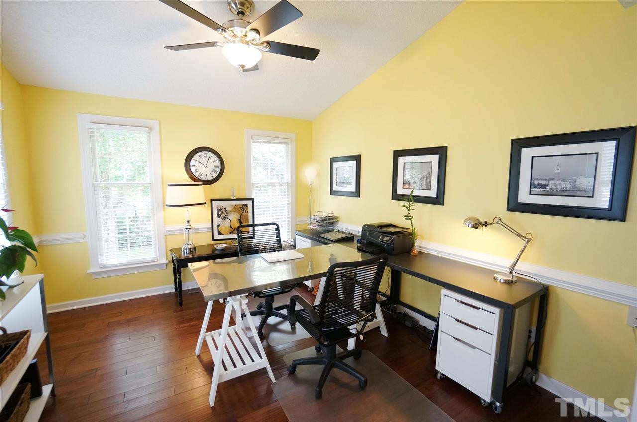 5605 Barham Court Raleigh, NC 27613 - Photo 5 of 24 Photo 5