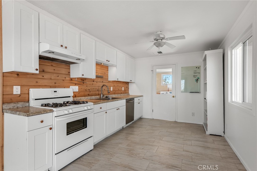66270 Saturn Road Joshua Tree, CA 92252 - Photo 29 of 75