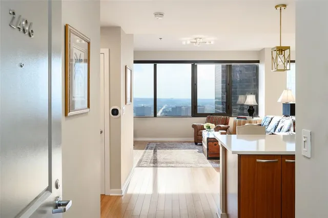 $479,000 | 1200 Main Street, Unit 2406, Dallas, TX 75202