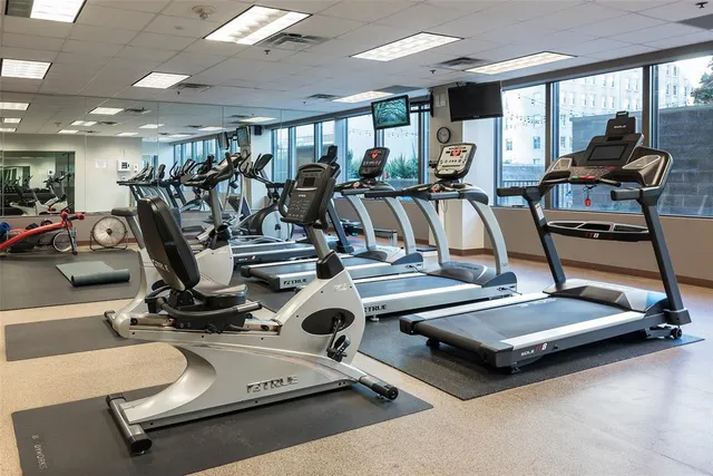 $479,000 | 1200 Main Street, Unit 2406, Dallas, TX 75202