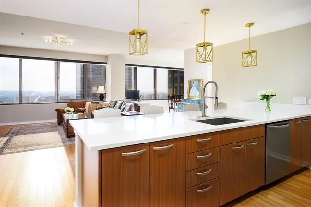 $479,000 | 1200 Main Street, Unit 2406, Dallas, TX 75202