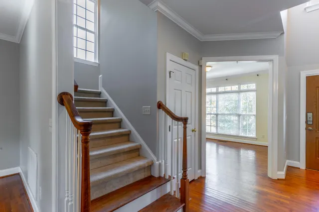 $559,900 | 810 Younger Circle, Chattanooga, TN 37415