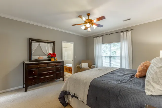 $559,900 | 810 Younger Circle, Chattanooga, TN 37415