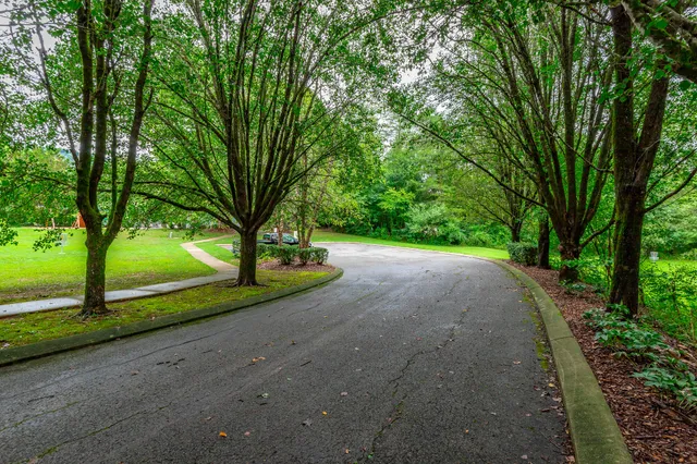 $559,900 | 810 Younger Circle, Chattanooga, TN 37415