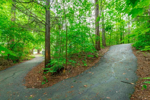 $559,900 | 810 Younger Circle, Chattanooga, TN 37415