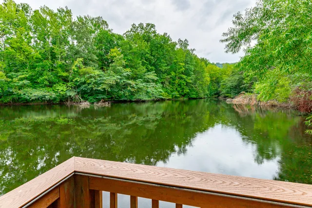 $559,900 | 810 Younger Circle, Chattanooga, TN 37415