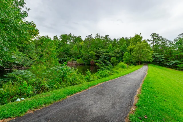 $559,900 | 810 Younger Circle, Chattanooga, TN 37415