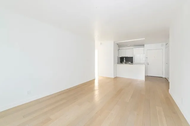 $8,300 | 301 West 53rd Street, Unit 24K | Hell's Kitchen
