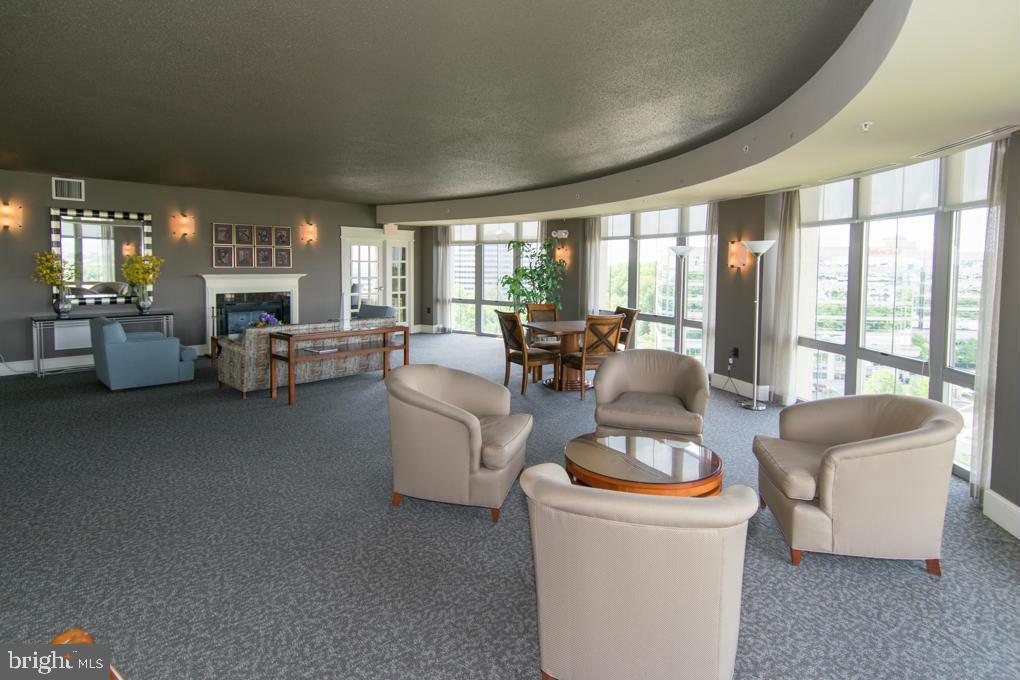 11800 Sunset Hills Road, Unit 919 Reston, VA 20190 - Photo 20 of 22