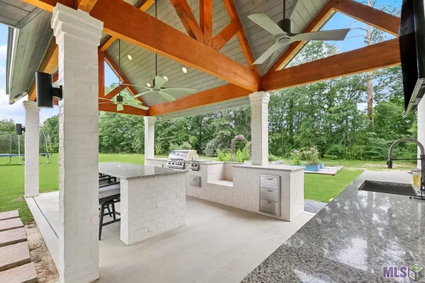 $845,000 | 8196 Wildwood Drive, Denham Springs, LA 70706