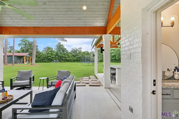 $845,000 | 8196 Wildwood Drive, Denham Springs, LA 70706