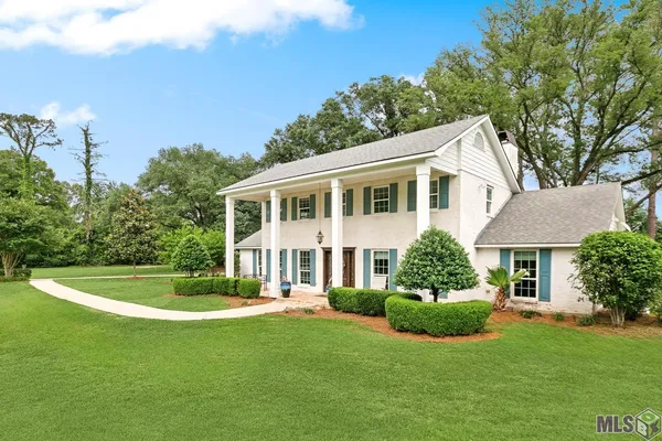 $845,000 | 8196 Wildwood Drive, Denham Springs, LA 70706