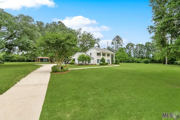 $845,000 | 8196 Wildwood Drive, Denham Springs, LA 70706