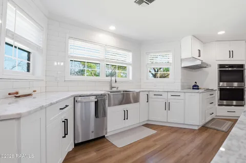 $1,175,000 | 400 Acorn, Lafayette, LA 70507