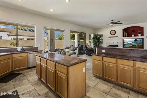 $1,300,000 | 320 East Maryland Avenue, Phoenix, AZ 85014