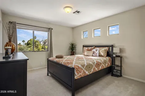 $1,300,000 | 320 East Maryland Avenue, Phoenix, AZ 85014