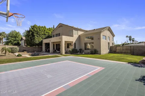 $1,300,000 | 320 East Maryland Avenue, Phoenix, AZ 85014