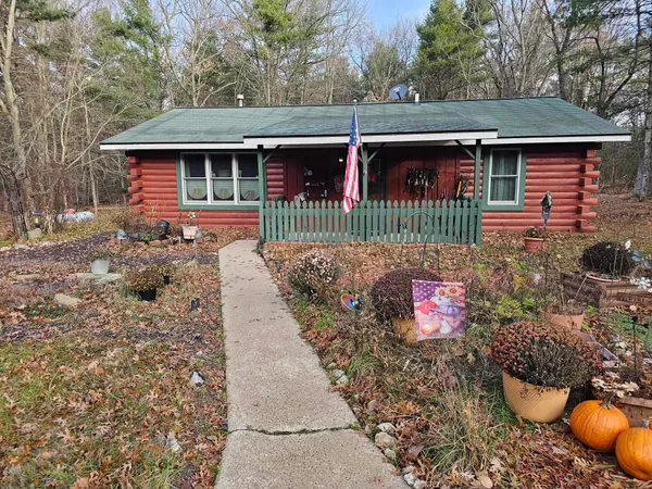 $295,000 | 26047 Broadway Avenue, Warrens, WI 54666