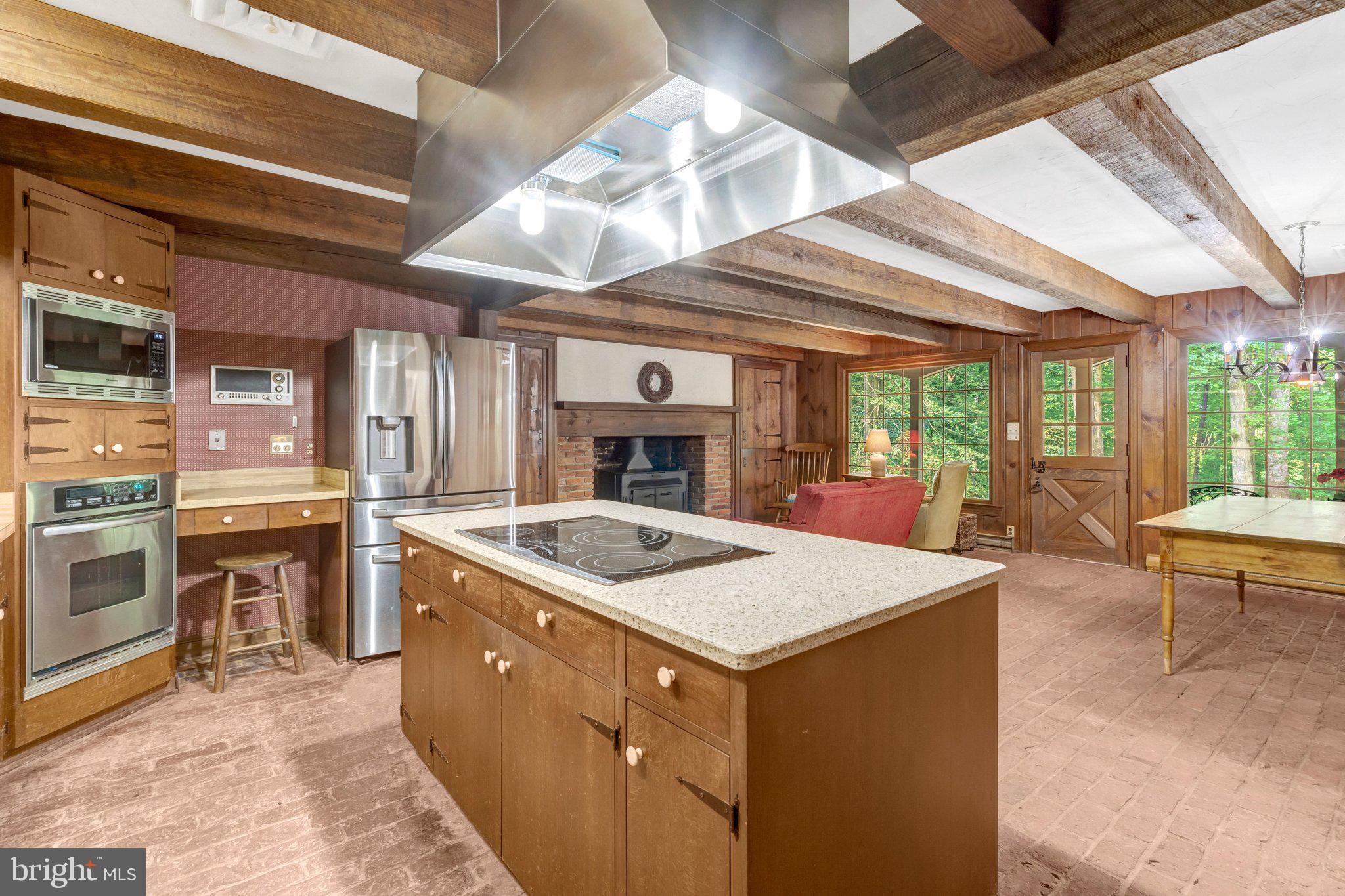 7430 Clifton Road Clifton, VA 20124 - Photo 16 of 90 Gallery Image 16