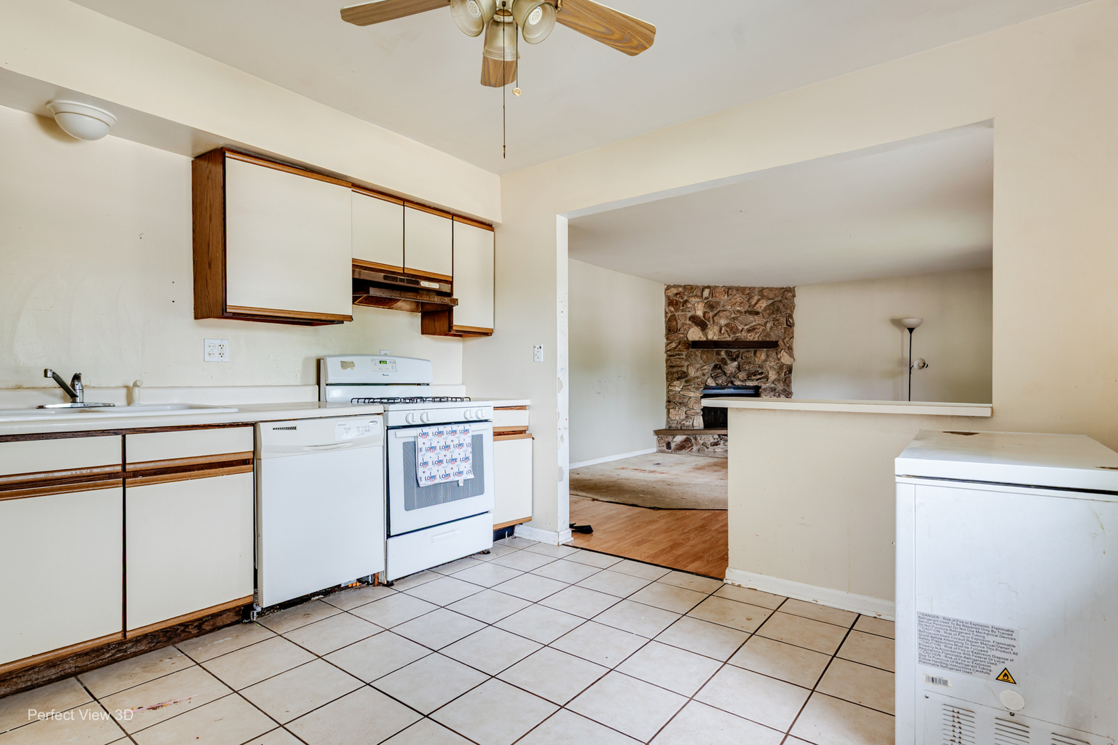 201 South Bartlett Road Streamwood, IL 60107 - Photo 3 of 17 Gallery Image 3