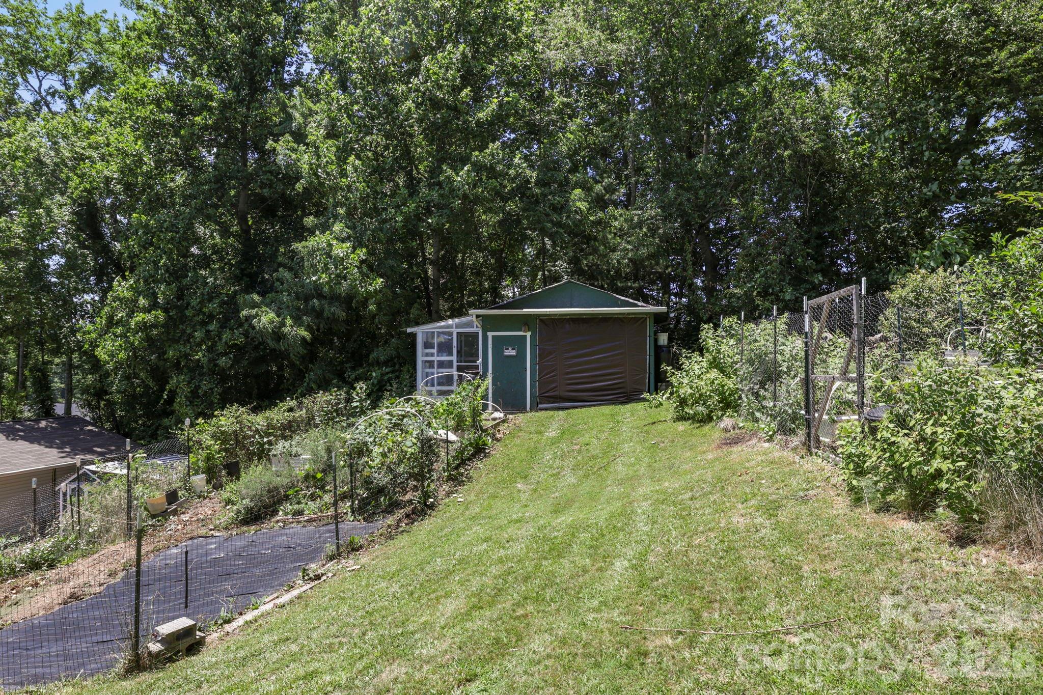 658 Enka Lake Road Candler, NC 28715 - Photo 32 of 42