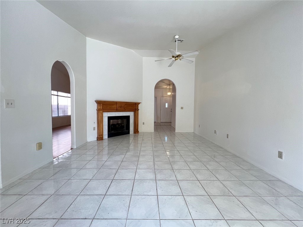 2629 Shakespeare Road Las Vegas, NV 89108 - Photo 3 of 24