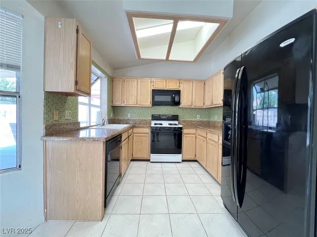 $1,650 | 2629 Shakespeare Road, Las Vegas, NV 89108