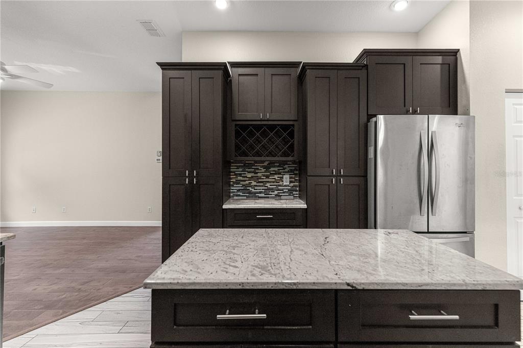 17187 Southeast 116th Court Road Summerfield, FL 34491 - Photo 15 of 53 Gallery Image 15