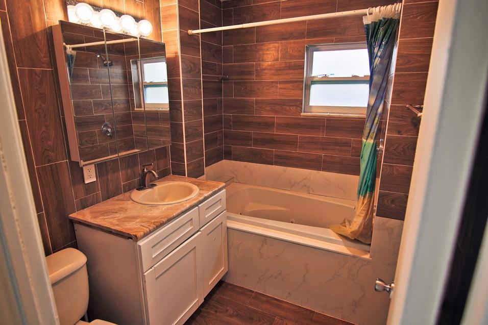 Bathroom (1)