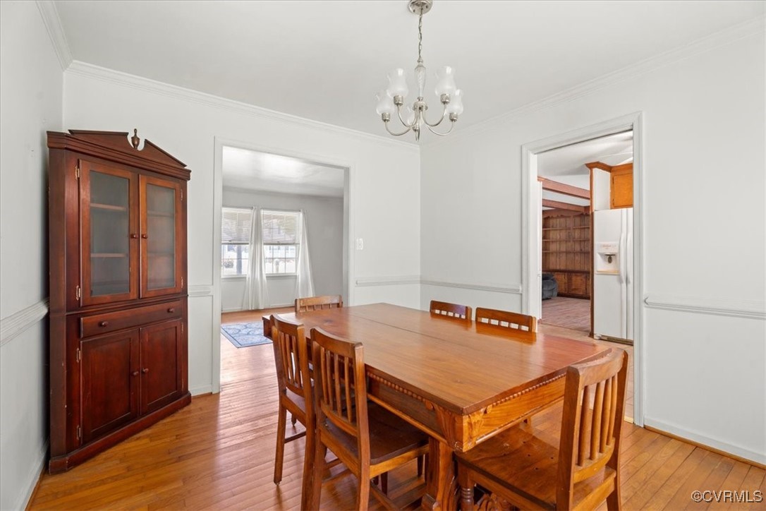 43 Franktown Road Hampton, VA 23663 - Photo 27 of 47 Dining space with light wood-style floors, a chand