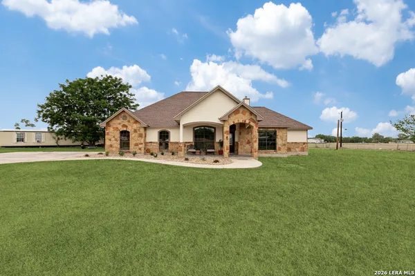 $549,000 | 18425 Kinney Road, Atascosa, TX 78002