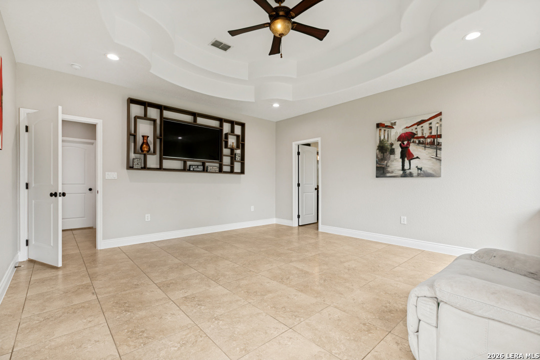 18425 Kinney Road Atascosa, TX 78002 - Photo 12 of 27