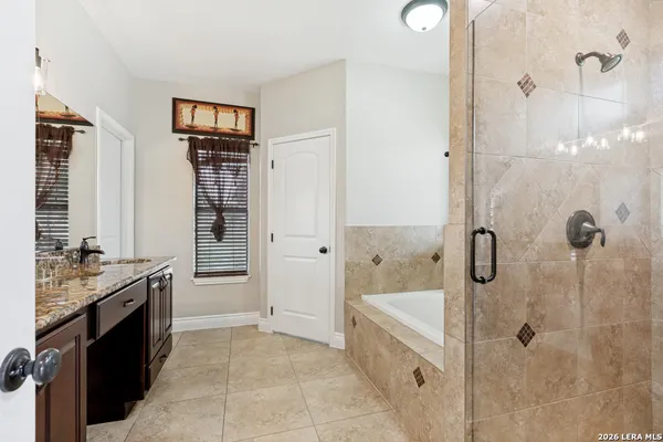 $549,000 | 18425 Kinney Road, Atascosa, TX 78002