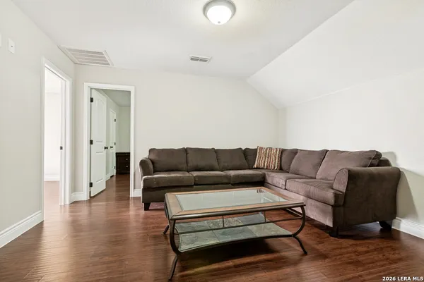 $549,000 | 18425 Kinney Road, Atascosa, TX 78002