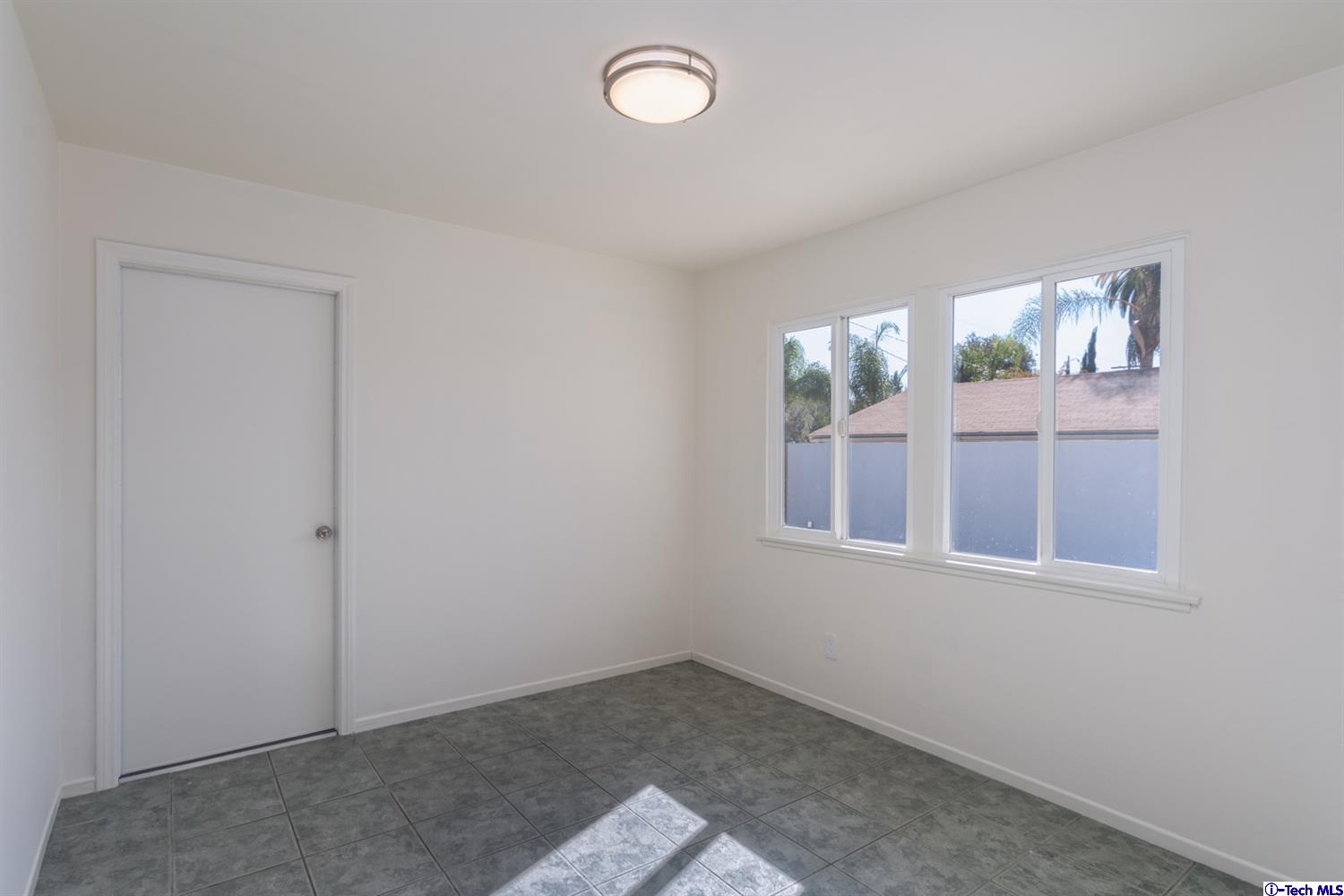 1403 Navarro Avenue Pasadena, CA 91103 - Photo 18 of 32